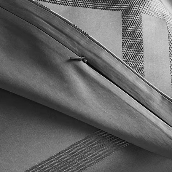 Hotel Collection

Structure 3-Piece Duvet Cover Set - Picture 3 of 7